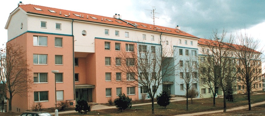 Nástavba panelových domů včetně zateplení – Popelákova, Brno